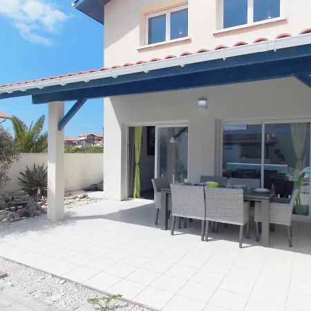 Maison Bleue Tatil Evi